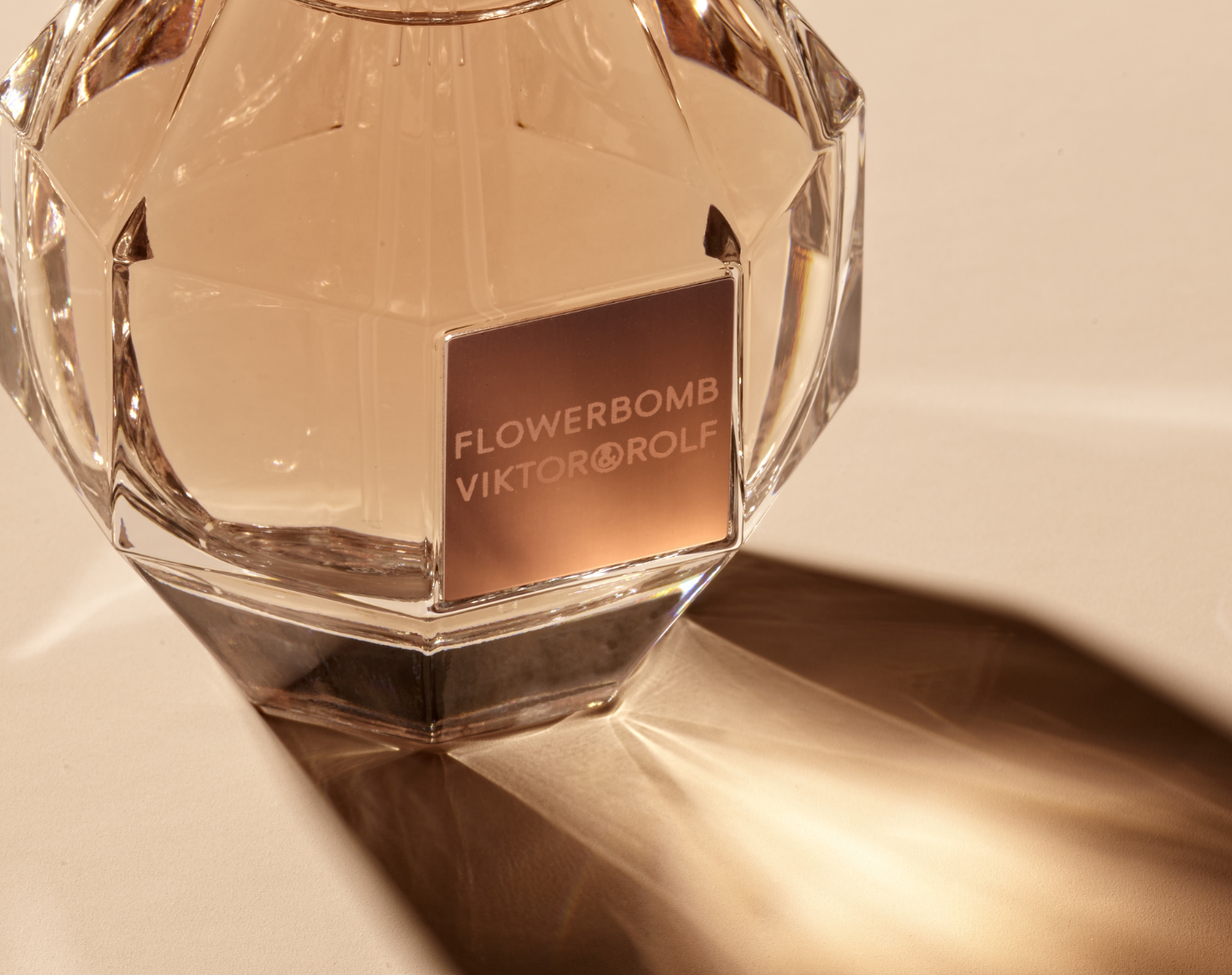 Fragrance Portfolio Shoot_EB481-2020_Dec 20209687Job EB481-2020_Shot3_bruce_1211_FLAT
